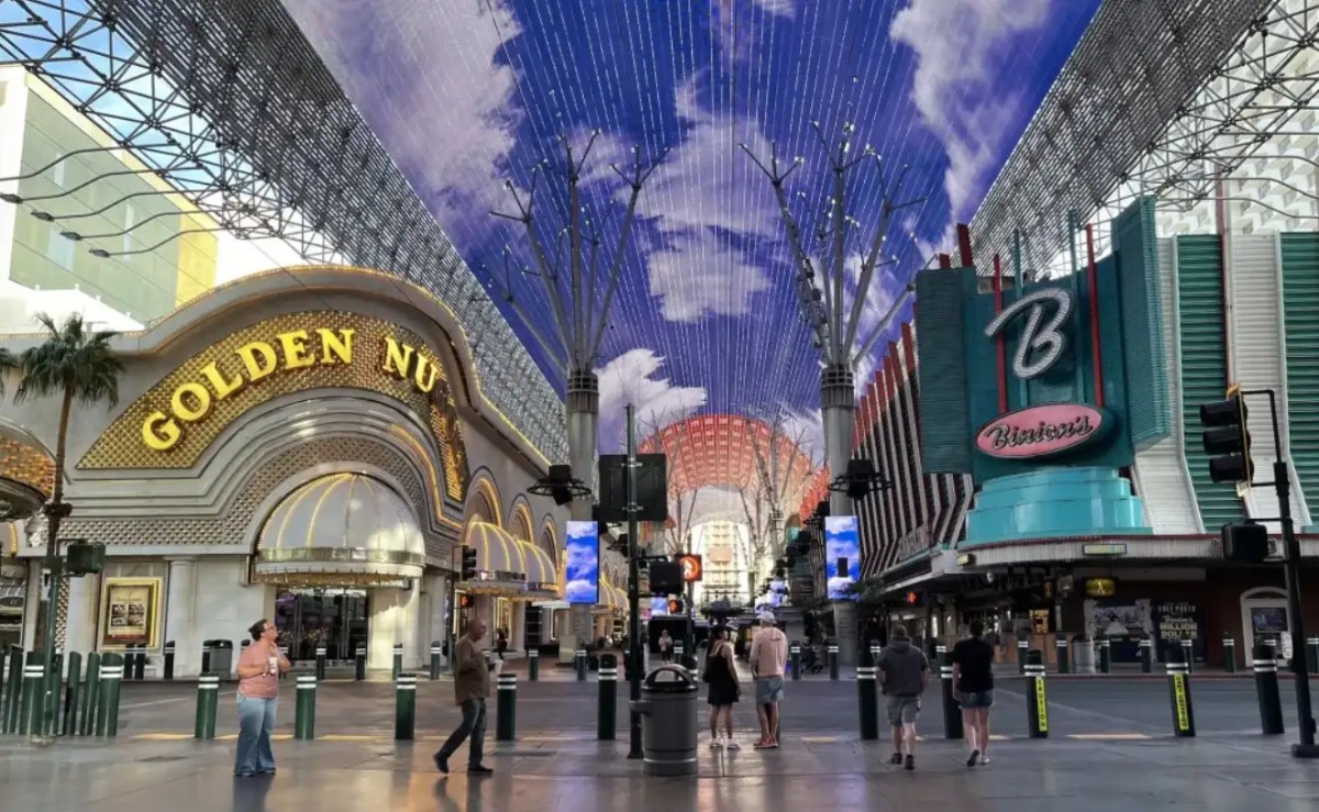 赌城虚浮的繁荣